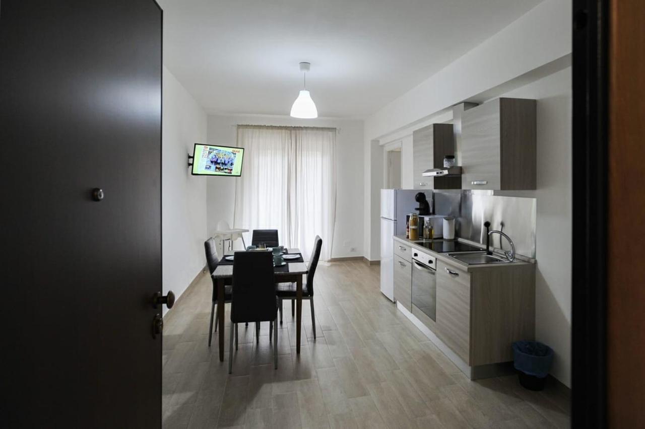 Rhome Rome Luaran gambar